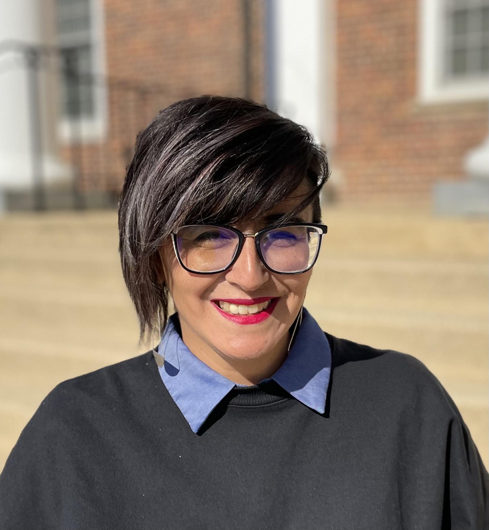 Portrait of Sabrina González, PhD